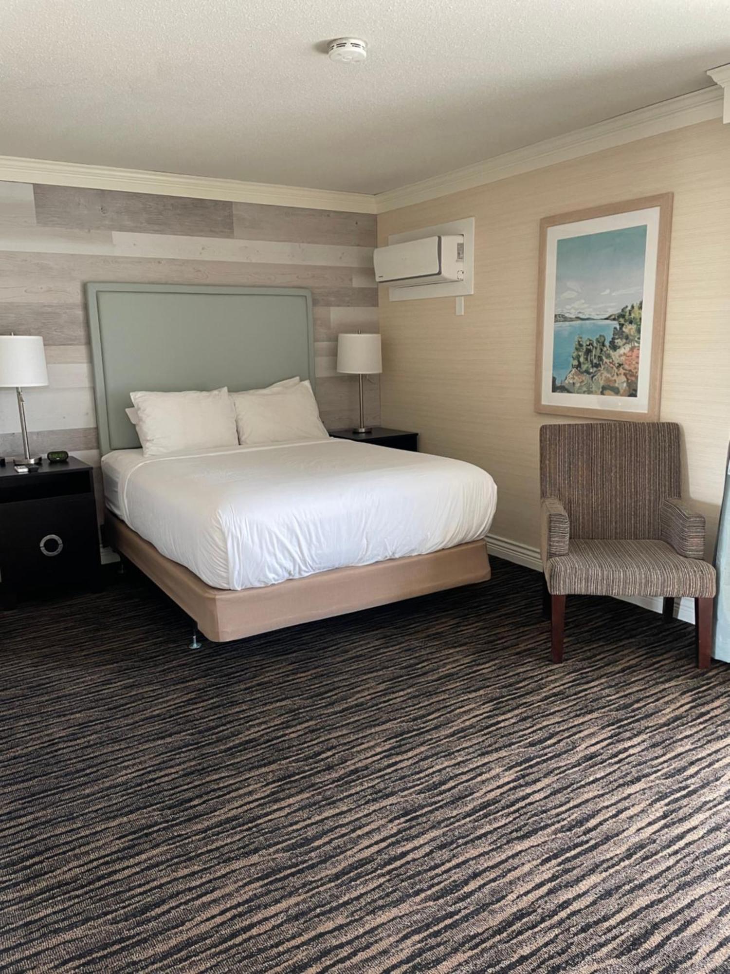 Prestige Beach House, Worldhotels Crafted Келоуна Номер фото