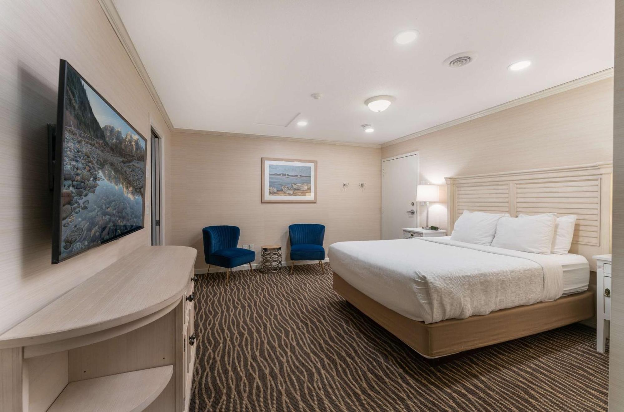 Prestige Beach House, Worldhotels Crafted Келоуна Екстер'єр фото